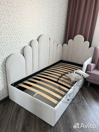 Детская кровать с выкатным спальным местом