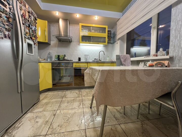 Дом 205 м² на участке 8 сот.