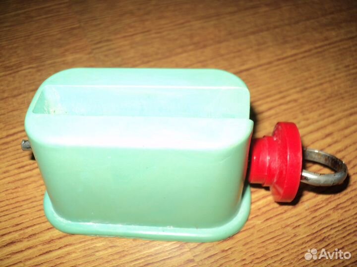 Зажим для зубной пасты СССР