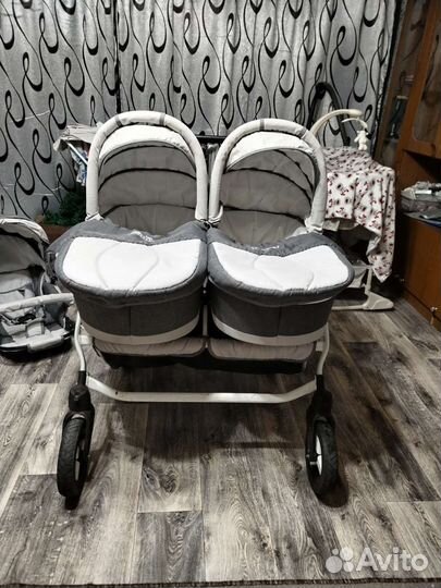 Коляска для двойни 2 в 1