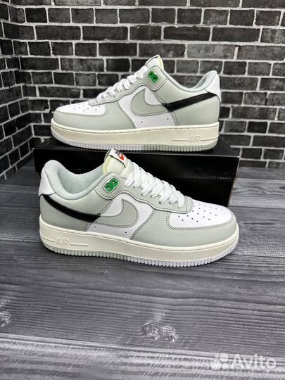 Кроссовки Nike Air Force 1 Low '07 LV8 Split