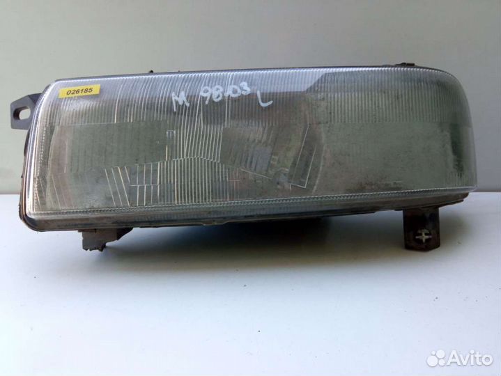 Фара передняя левая Opel Movano 1 38210999R