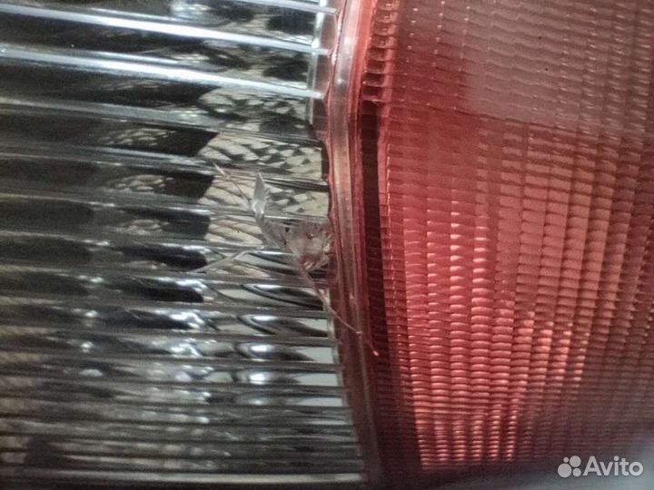 Фонарь право на Ford Mondeo III (Форд Мондео 3)