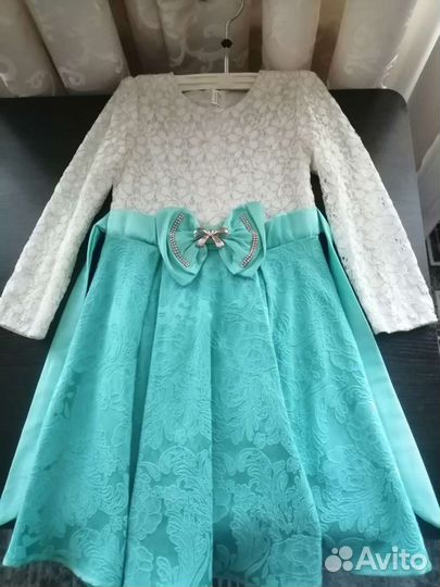 Продам платье