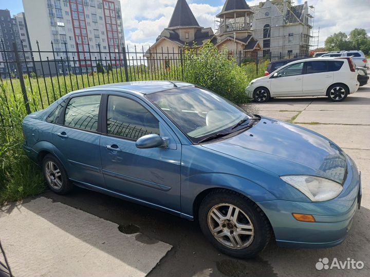 Ford Focus 2.0 AT, 2001, 195 405 км