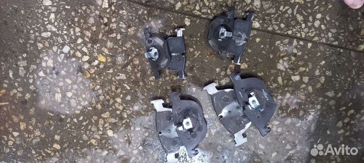 Тормозные колодки bmw x6