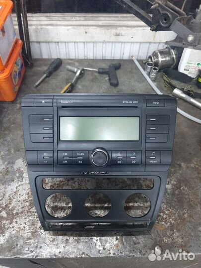 Автомагнитола бу