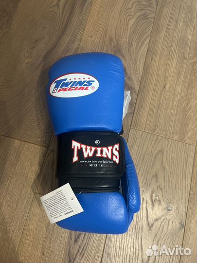 Боксерские перчатки 14 oz синие