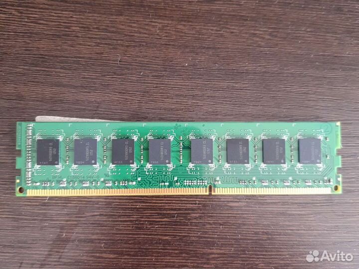 Оперативная память ddr3 (2гб)