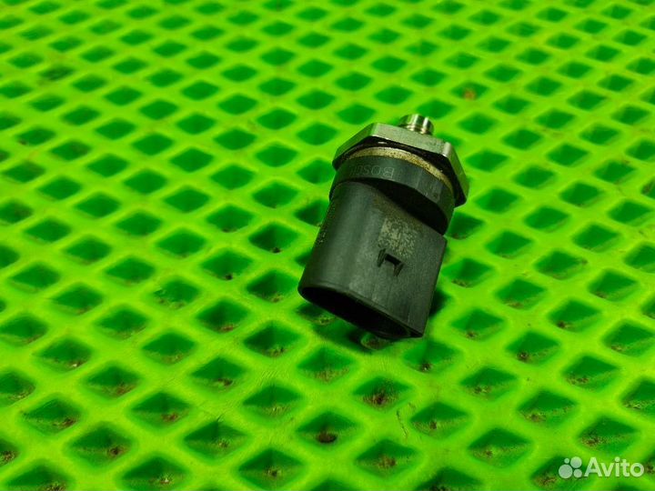 Датчик давления топлива Skoda Octavia A5 1.8 CDA