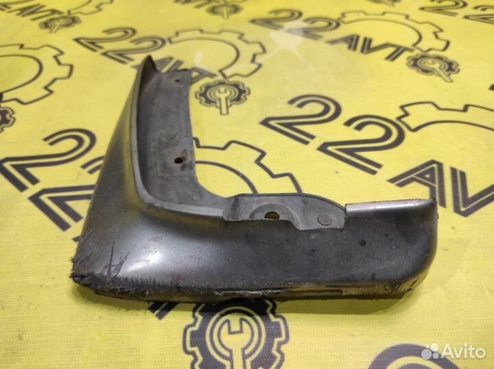 Брызговик задний левый Subaru Legacy BLE EZ30D