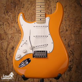 Fender Player Stratocaster Left-Handed Orange