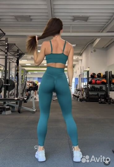 Спортивный комплект для фитнеса