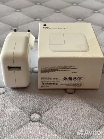Адаптер USB 12W Apple