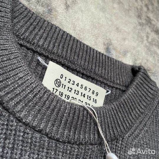 Maison Margiela свитер серый