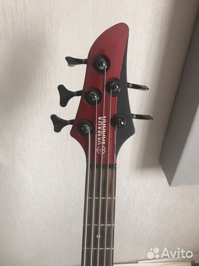 Бас гитара 5 струн