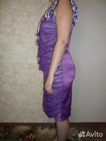 Платье праздничное