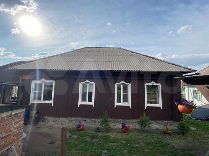 Дом 100 м² на участке 6 сот.