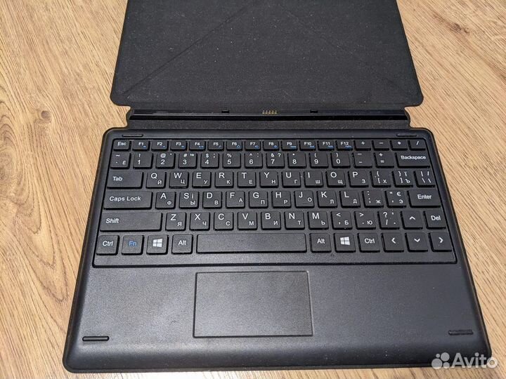 Планшет с клавиатурой Prestigio Multipad Visconte