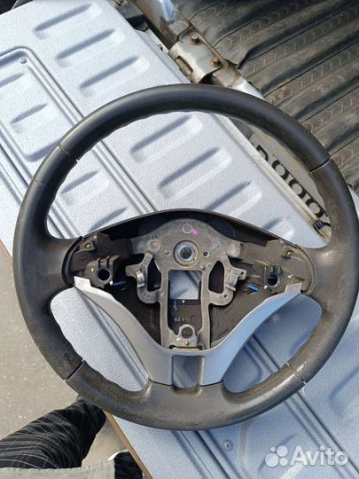 Руль на mitsubishi l200