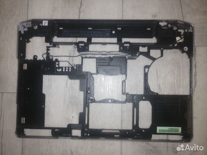 Поддон ноутбука Dell Latitude E6420