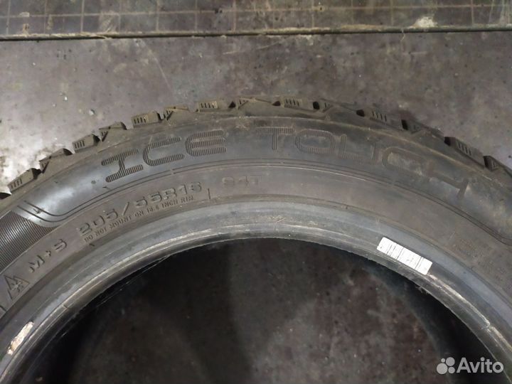 Dunlop Ice Touch 205/55 R16