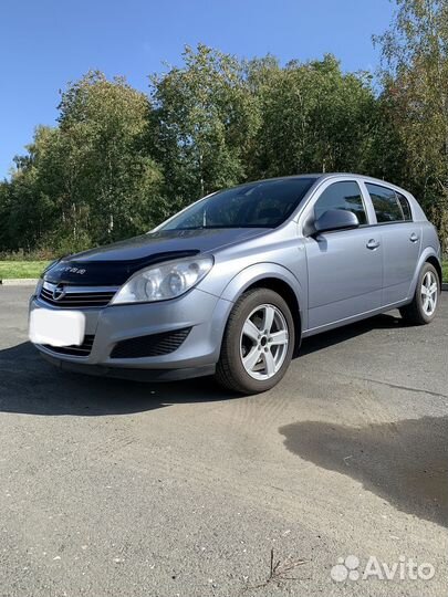 Opel Astra 1.6 AMT, 2011, 251 156 км