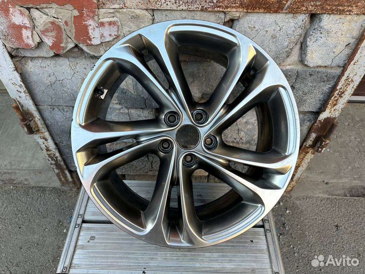 Оригинальные литые диски R19