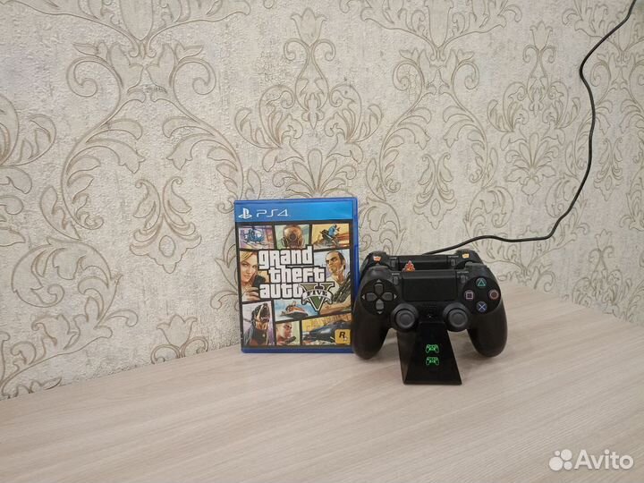 Sony playstation 4 PS4 pro 1tb