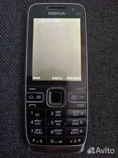 Nokia E52