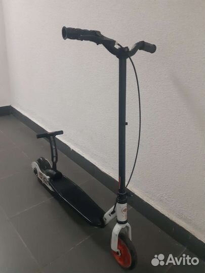 Инерционный самокат