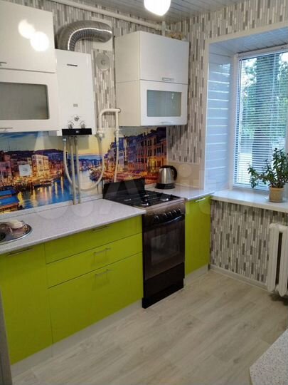 1-к. квартира, 30 м², 1/4 эт.