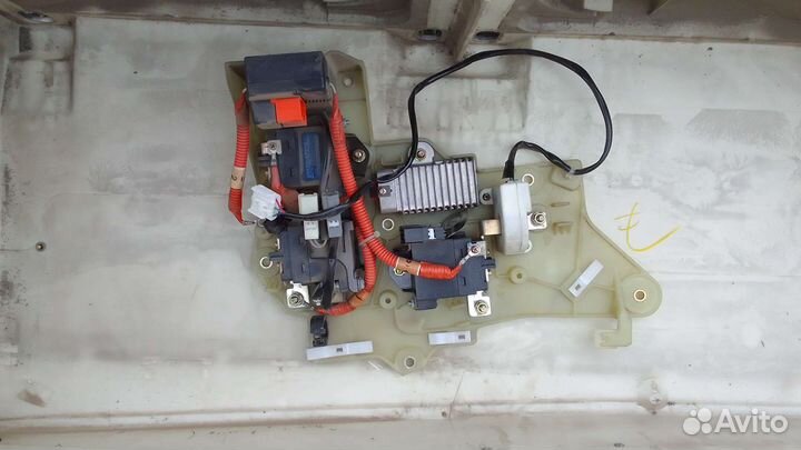 Эбу ввб Тойота Приус 10