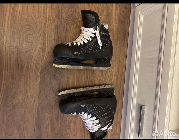 Коньки вратарские хоккейные