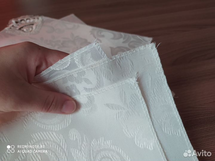 Новые салфетки для сервировки стола