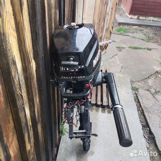 Лодочный мотор