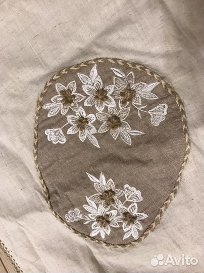 Декоративная скатерть- дорожка на стол