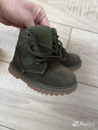 Ботинки для малыша 21