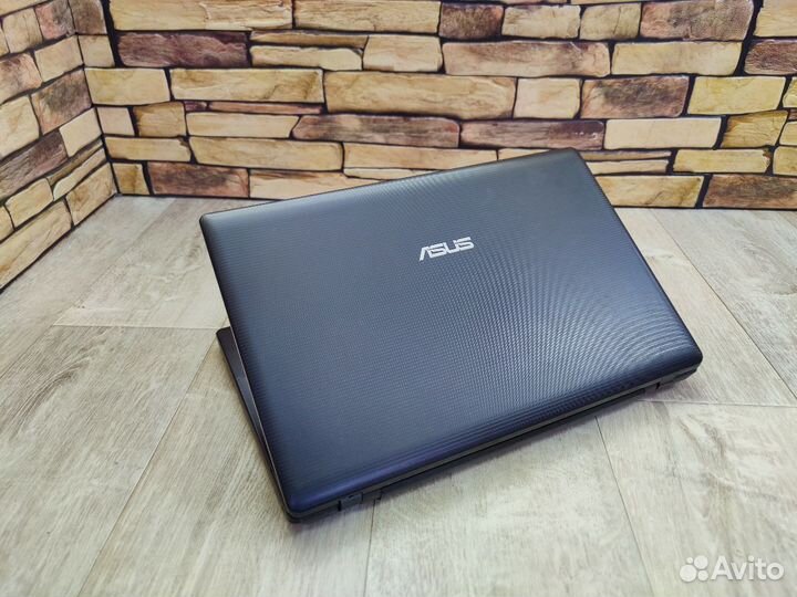 Ноутбук Asus (17.3 Экран / SSD / Intel Core i5 )