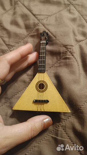 Музыкальные инструменты миниатюры