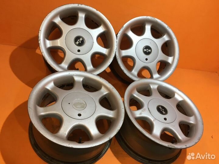 4 шт. Диски - диаметр 15 PCD 5х108 Волга