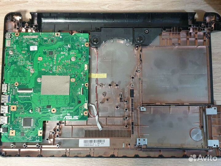 Нижняя часть корпуса asus D541S б/у