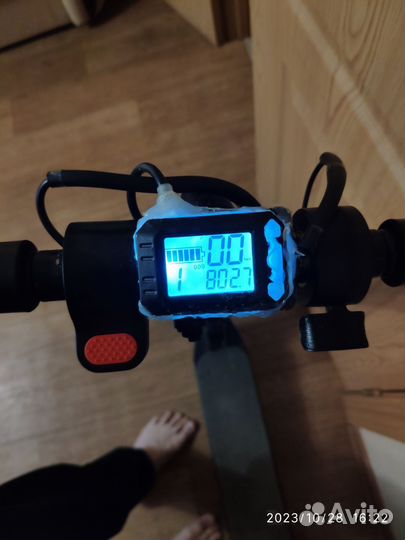 Электросамокат iconbit с новым аккумулятором