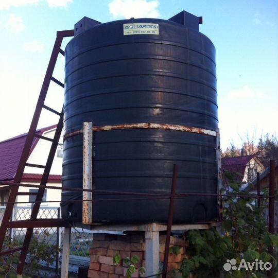 Пластиковый бак