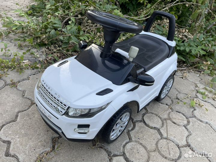 Rivertoys Детский толокар Lang Rover / цвет белый