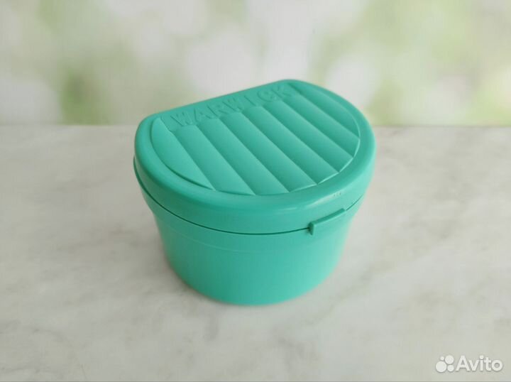 Контейнер для зубных протезов