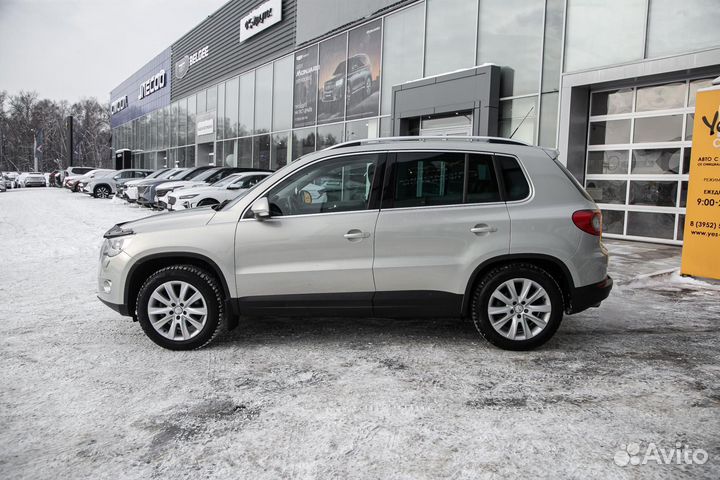Volkswagen Tiguan 2.0 AT, 2010, 128 280 км