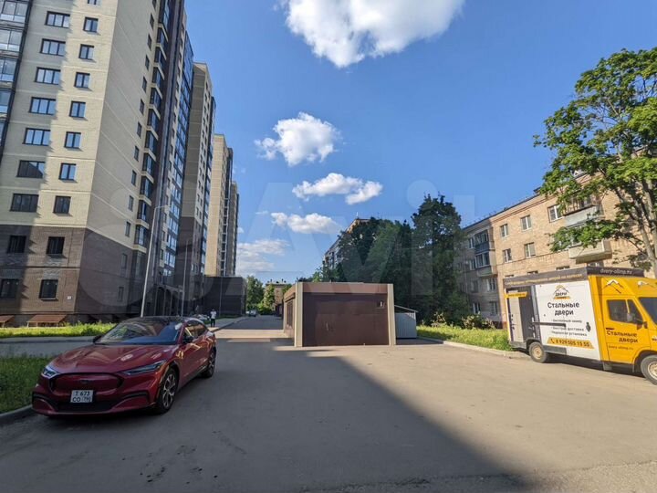 Торговая площадь, 180 м²