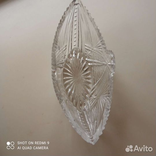Хрустальная ваза