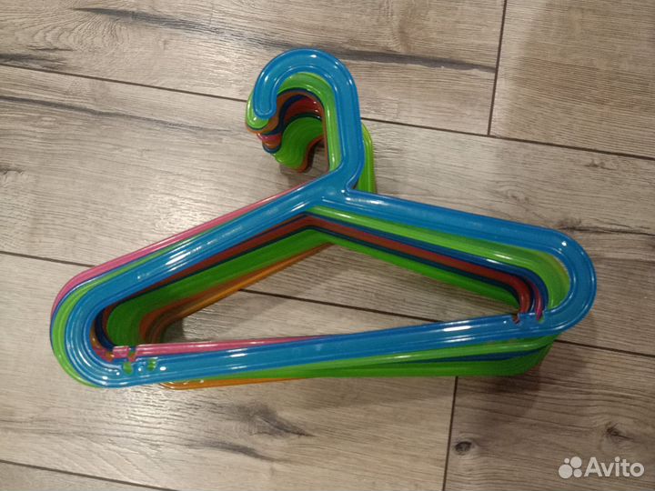 Вешалки плечики IKEA